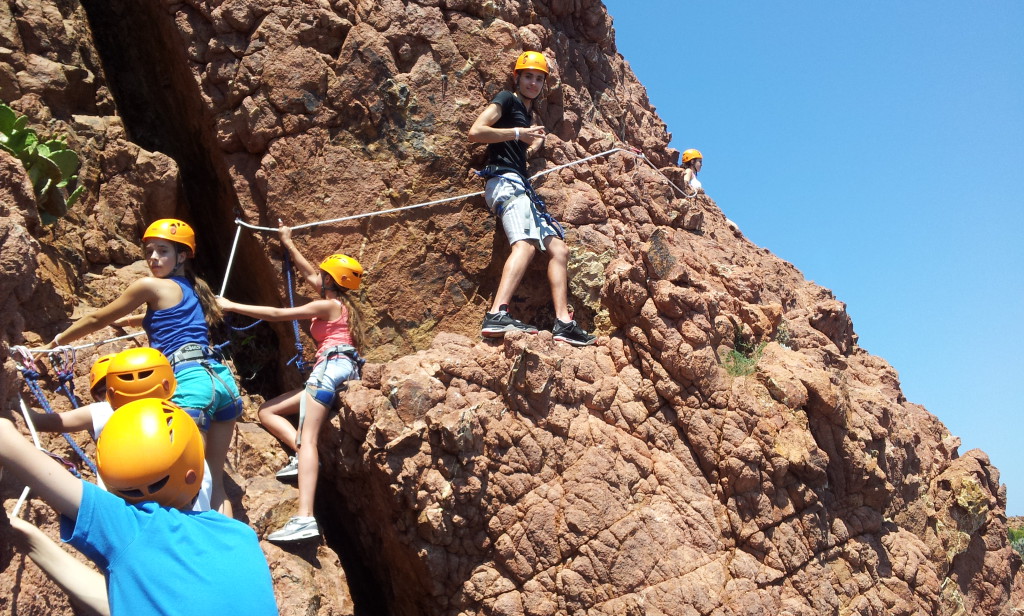 activités ados, escalade, rappel, parcours aventure, via ferrata, 83, 06, 13