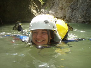 canyoning à la nage. canyoning à Nice