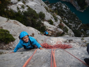 escalade avec un moniteur dans le Verdon